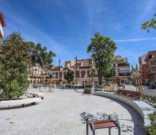 Elda finaliza las obras de la plaza de la calle Nueva