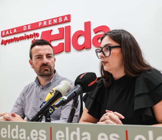 Elda denuncia las intenciones de la Generalitat de eliminar el Grado Medio de Informática en el CIPFP “Valle de Elda”