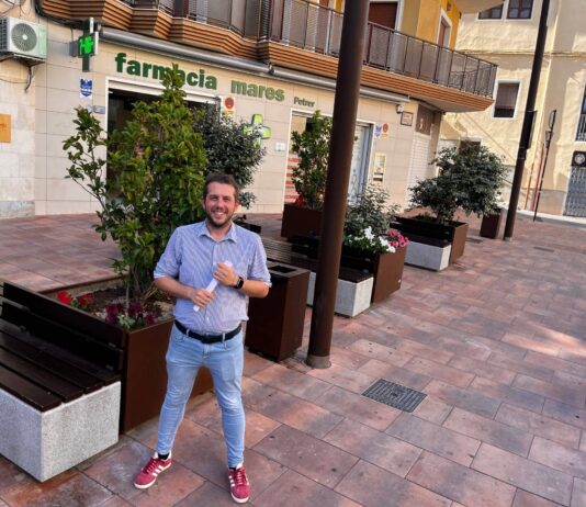 Petrer impulsa las ayudas al comercio del centro histórico