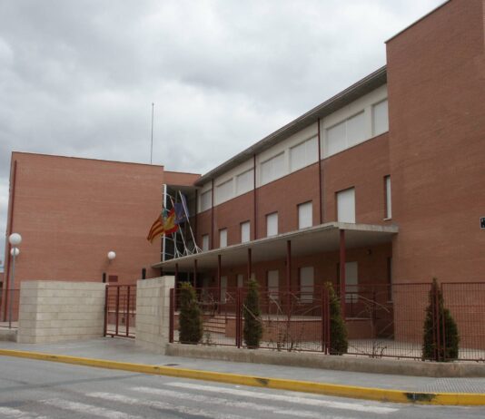 Los 29 alumnos del IES de El Pinós aprueban la PAU 2026