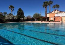 Petrer abre las piscinas de verano
