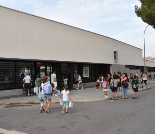 El Pinós elige los días no lectivos del curso 2026-27