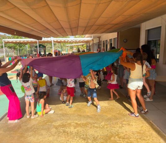 Las escuelas municipales de verano acogen a 700 niños de Petrer