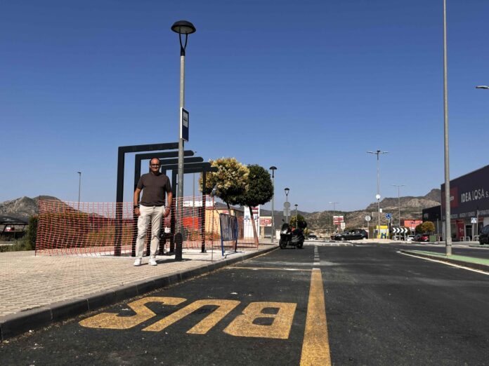 instalacion_marquesinas_paradas_bus_petrer