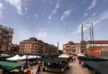 Petrer adapta el horario de sus mercadillos a las alertas por calor