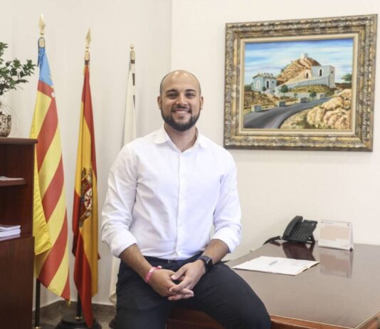 Monforte reclama más conexiones y paradas en el nuevo servicio de autobús