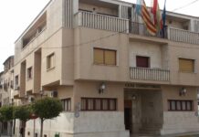 El Ayuntamiento de El Pinós traslada temporalmente varios servicios municipales