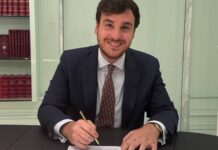 Novelda recupera sus tres plazas notariales con la incorporación de Fermín Madrid Pelegrí