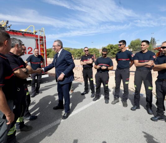 El nuevo parque de bomberos de Elda arranca sus obras con capacidad para 62 efectivos y triplicará la superficie actual