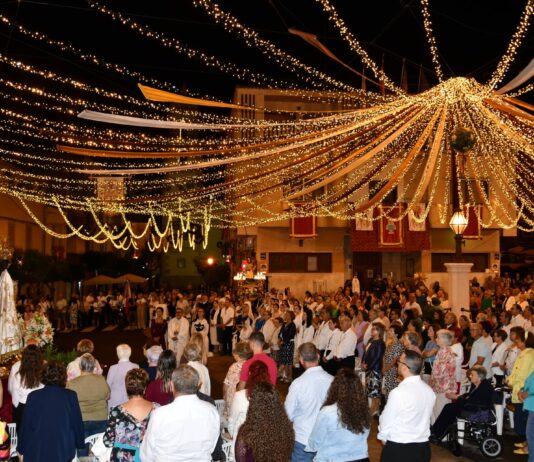 Pinoso reúne por primera vez a los patronos de todos sus barrios y pedanías en torno a la Virgen del Remedio